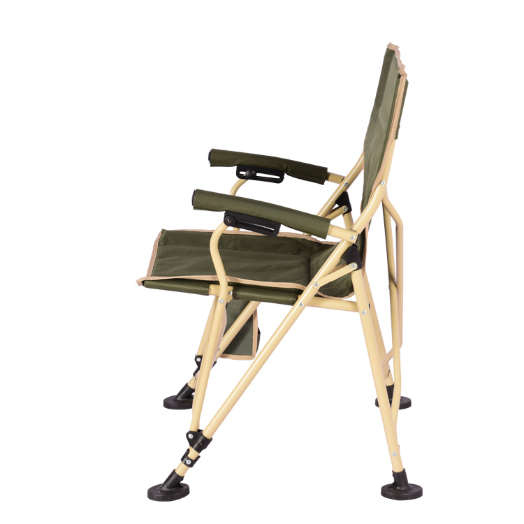 Уличное складное кресло с подстаканником