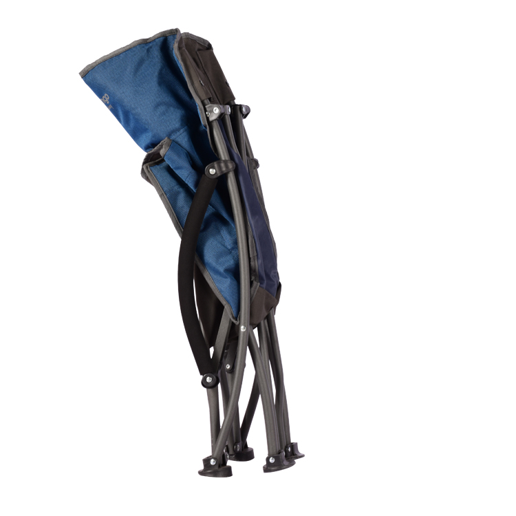 Низкорасположенное складное кресло для отдыха